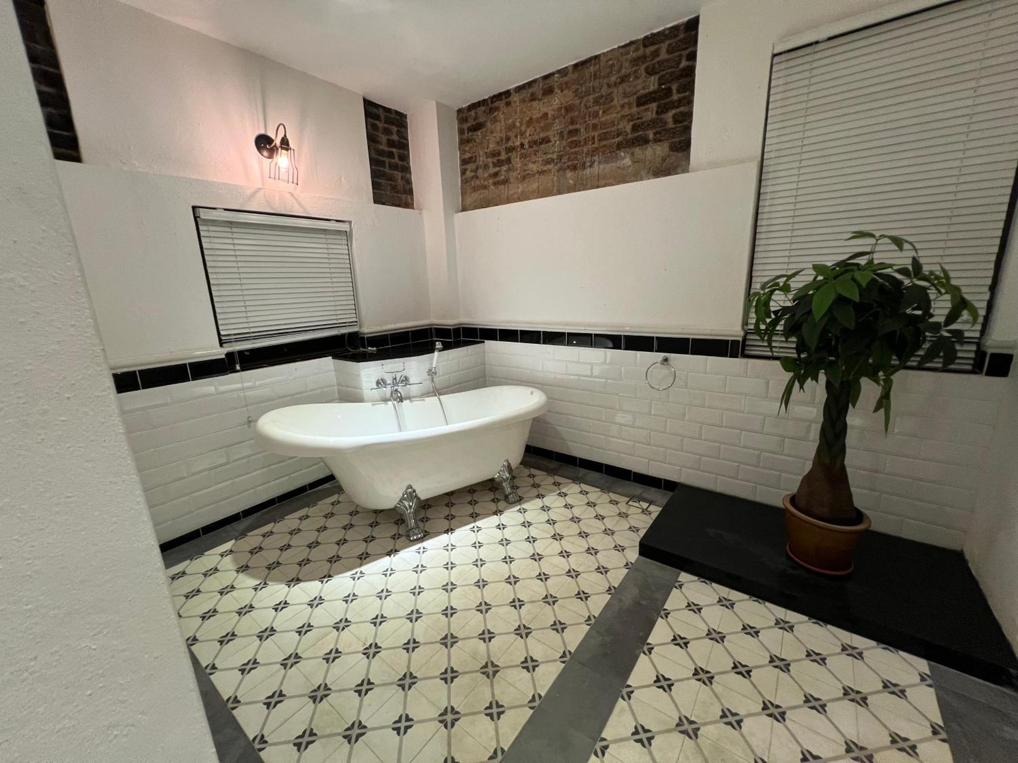 Botanica Mansion Bed and Breakfast Balik Pulau Exteriör bild