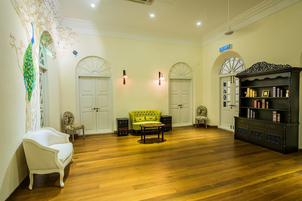 Botanica Mansion Bed and Breakfast Balik Pulau Exteriör bild