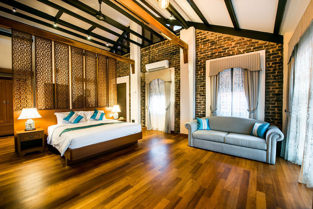 Botanica Mansion Bed and Breakfast Balik Pulau Exteriör bild