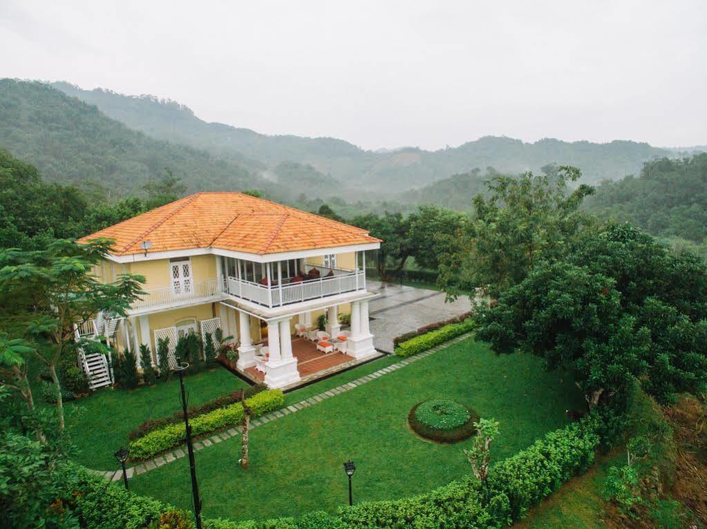 Botanica Mansion Bed and Breakfast Balik Pulau Exteriör bild